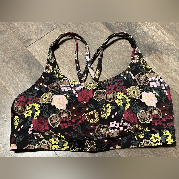 Lululemon Energy Bra - Picture 1 of 3
